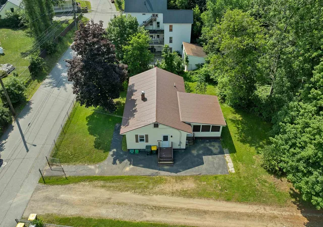 Homes for sale in Laconia, NH | 23 Merrimac St, Laconia, NH 03246 | MLS# 5098327