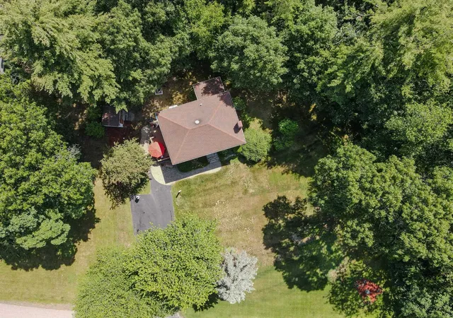 Homes for sale in Londonderry, NH | 2 Paula Ave, Londonderry, NH 03053 | MLS# 5098335