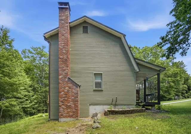 Homes for sale in Northfield, NH | 30 Canterbury Xing, Northfield, NH 03276 | MLS# 5098352