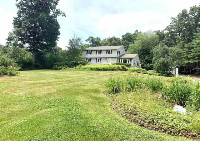 1st image of 22 Beechwood Rd, Hudson, NH 03051 | MLS# 5098355