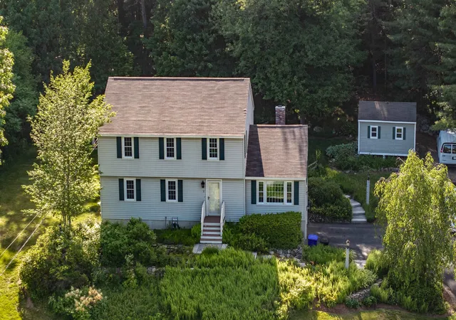 2nd image of 22 Beechwood Rd, Hudson, NH 03051 | MLS# 5098355
