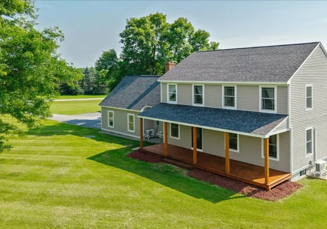 1st image of 32 Eastry Ct, Charlotte, VT 05445 | MLS# 5098372
