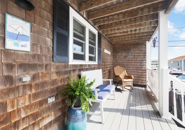 Homes for sale in Hampton, NH | 14 Fellows Ave #2, Hampton, NH 03842 | MLS# 5098380