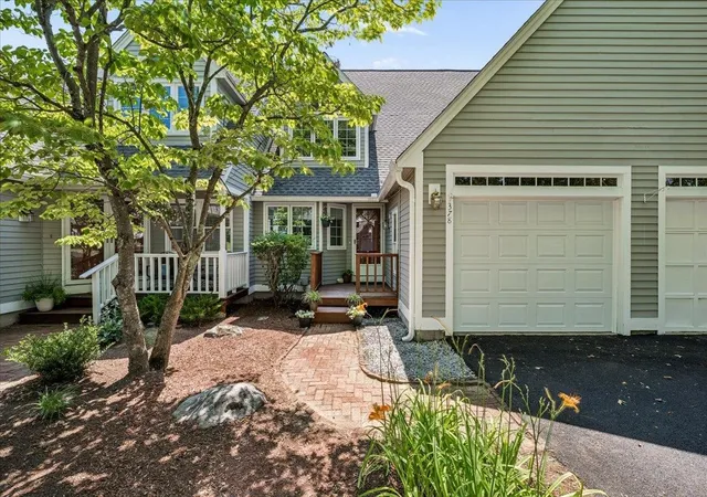 2nd image of 378 Winding Pond Rd, Londonderry, NH 03053 | MLS# 5098383