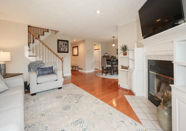 4th image of 378 Winding Pond Rd, Londonderry, NH 03053 | MLS# 5098383