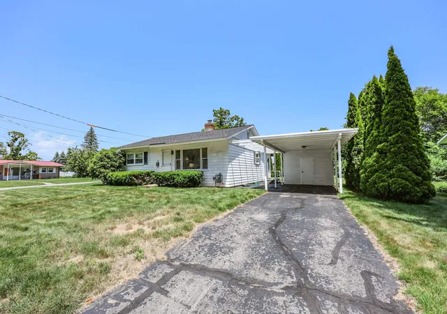 34th image of 26 Rundlett St, Concord, NH 03301 | MLS# 5098384