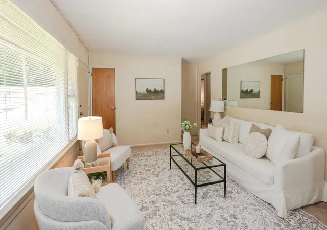 4th image of 26 Rundlett St, Concord, NH 03301 | MLS# 5098384