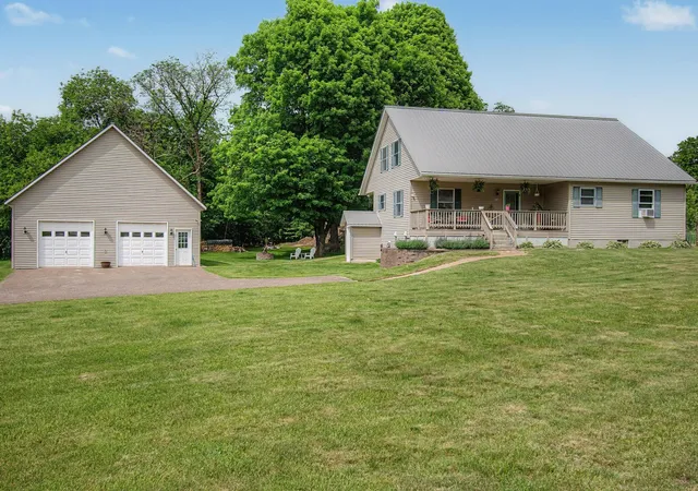 1st image of 2446 Carter Hill Rd, Highgate, VT 05459 | MLS# 5098390