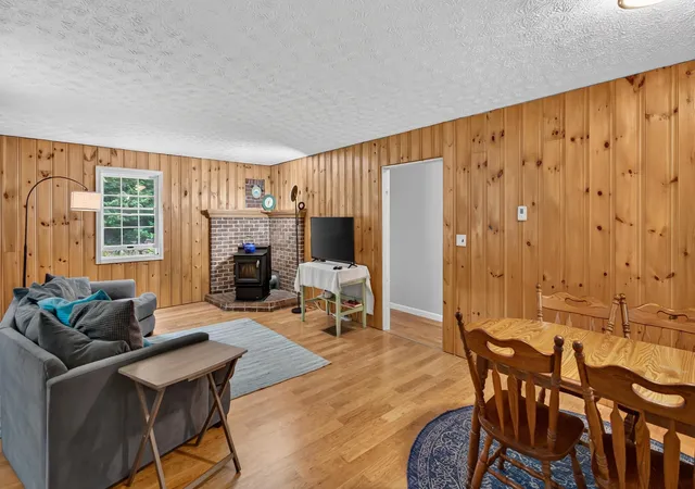 2nd image of 92 Old Cathedral Rd, Rindge, NH 03461 | MLS# 5098399