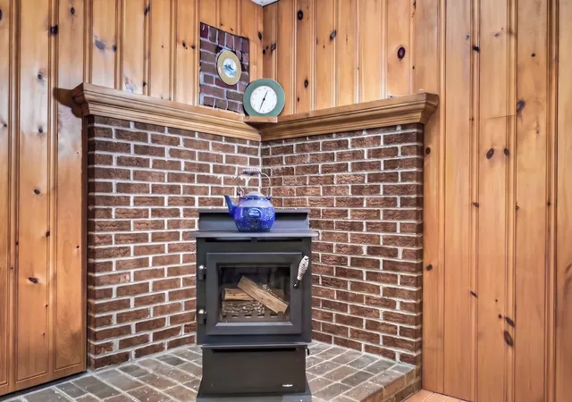 4th image of 92 Old Cathedral Rd, Rindge, NH 03461 | MLS# 5098399