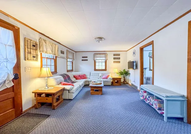 5th image of 12 Beach, Alton Bay, NH 03810 | MLS# 5098401