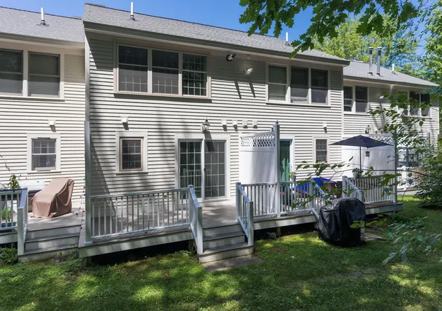 4th image of 4 Woodland Green, Rochester, NH 03868 | MLS# 5098405