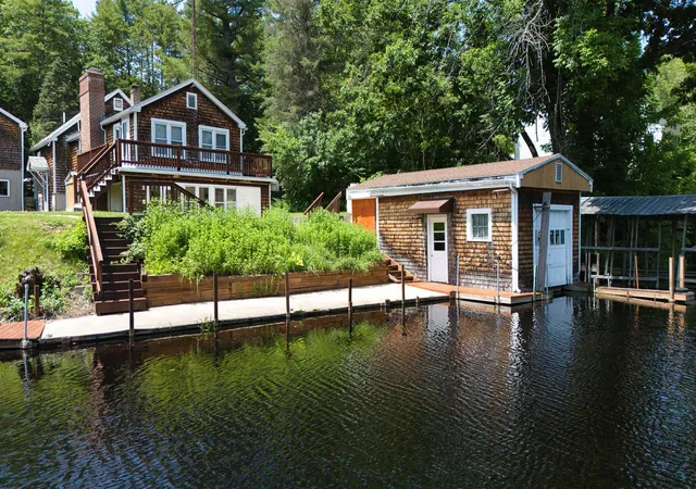 Homes for sale in Alton, NH | 23 Riverlake St, Alton, NH 03810 | MLS# 5098414