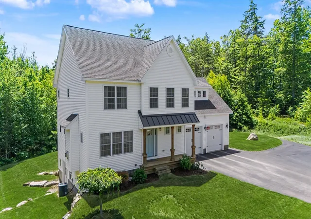 3rd image of 11 Lorden Rd, New Boston, NH 03070 | MLS# 5098417