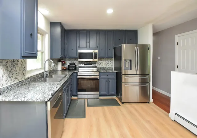 Photo 1 of Single family home for sale at 6 Irving Hts, Rutland, VT 05701 | MLS# 5098432 | Listing updated on 2026-08-01