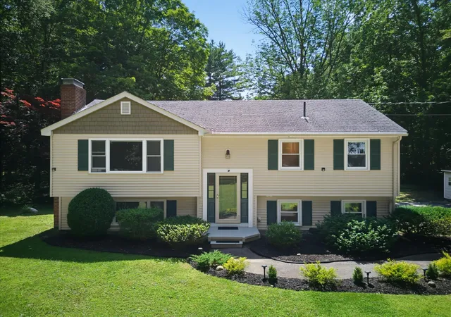 1st image of 58 Cottage Rd, Kensington, NH 03833 | MLS# 5098443