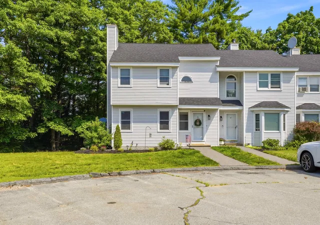 Homes for sale in Rindge, NH | 42 Cromwell Dr #16, Rindge, NH 03461 | MLS# 5098452