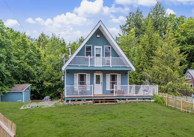 Homes for sale in Washington, NH | 2194 Valley Rd, Washington, NH 03280 | MLS# 5098459