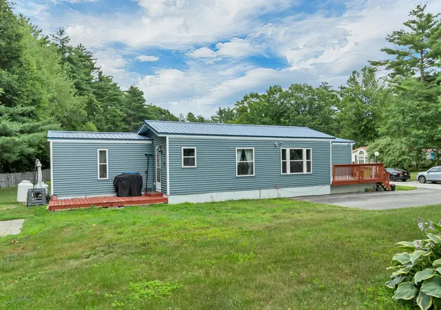Homes for sale in Rochester, NH | 82 Gooseberry Cir, Rochester, NH 03867 | MLS# 5098463