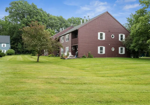 Homes for sale in South Burlington, VT | 140 North Twin Oaks Ter, South Burlington, VT 05403 | MLS# 5098465