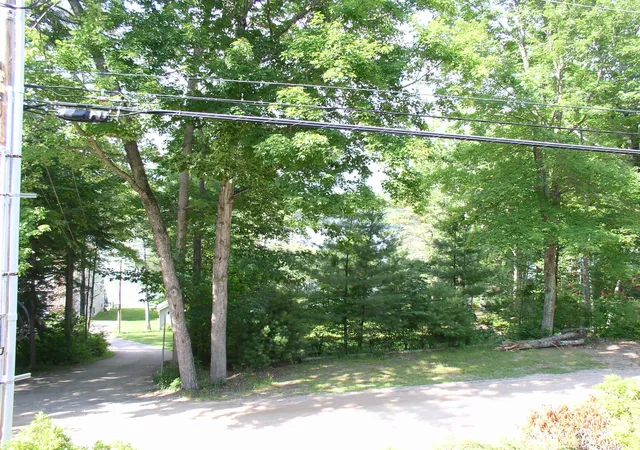 Photo 3 of Single family home for sale at 42 Leeward Shores Rd, Moultonborough, NH 03254 | MLS# 5098466 | Listing updated on 2026-09-17