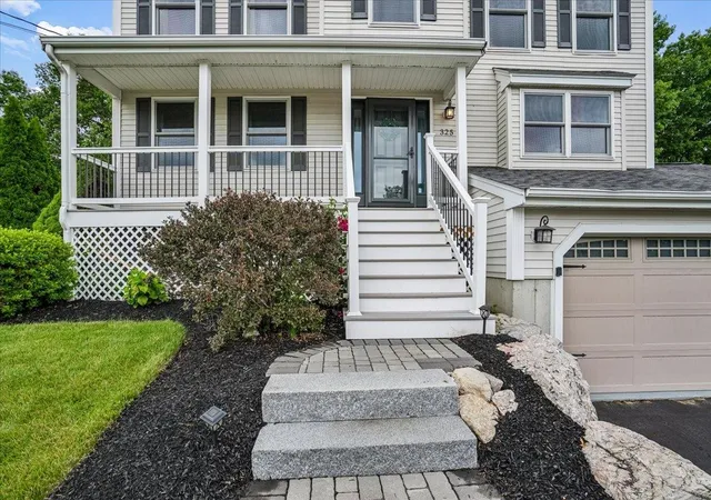 Homes for sale in Manchester, NH | 325 Wellington Hill Rd, Manchester, NH 03104 | MLS# 5098470