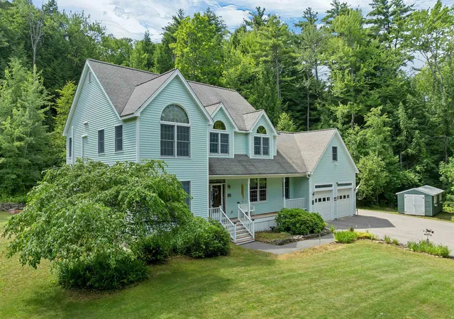 Homes for sale in Meredith, NH | 32 Winona Shores Rd, Meredith, NH 03253 | MLS# 5098476