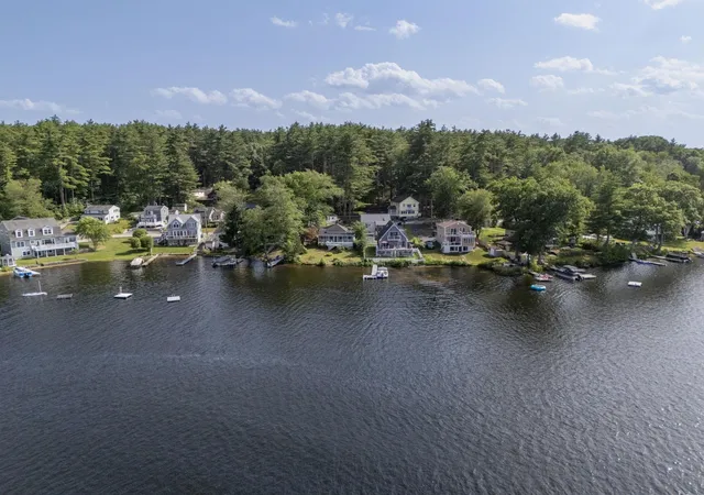 Homes for sale in Derry, NH | 56 Beaver Lake Ave, Derry, NH 03038 | MLS# 5098479