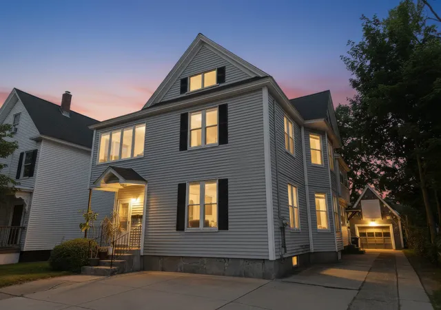 Homes for sale in Nashua, NH | 66 Amherst St, Nashua, NH 03064 | MLS# 5098480