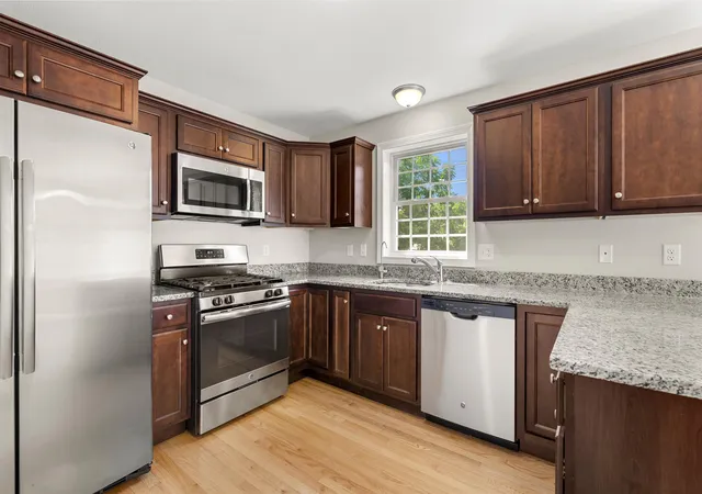 4th image of 59 Windham Rd #D, Hudson, NH 03051 | MLS# 5098499