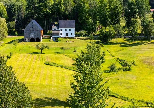 3rd image of 1467 Brownfield Rd, Conway, NH 03813 | MLS# 5098509