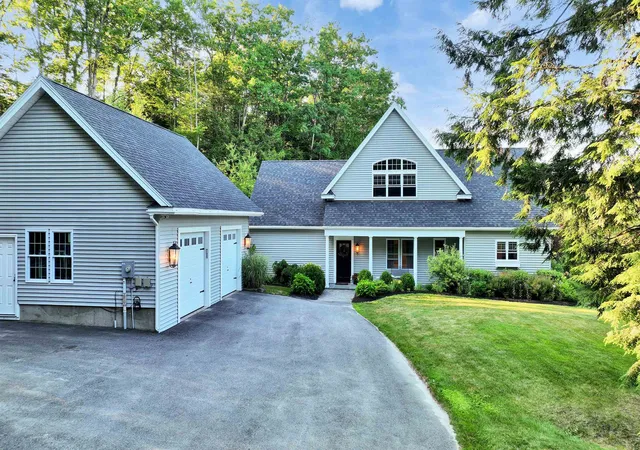 Photo 2 of Single family home for sale at 165 West Binney Hill Rd, New Ipswich, NH 03071 | MLS# 5098513 | Listing updated on 2026-08-30