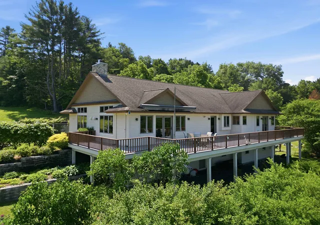 1st image of 55 County Rd, Hartland, VT 05089 | MLS# 5098540