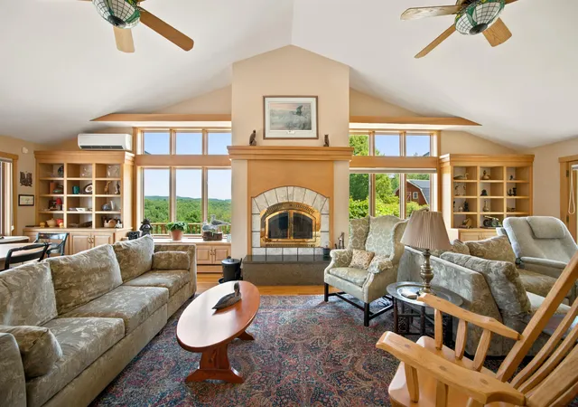 5th image of 55 County Rd, Hartland, VT 05089 | MLS# 5098540