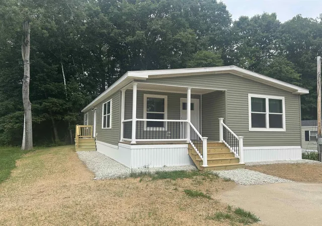 Homes for sale in Rochester, NH | 23 Royal Crest Park, Rochester, NH 03867 | MLS# 5098542