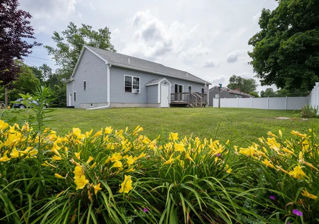 Homes for sale in Rochester, NH | 5 Nola Ave, Rochester, NH 03867 | MLS# 5098552