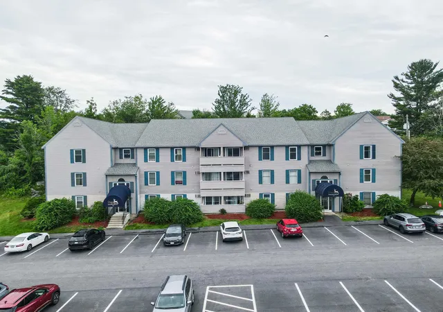 Homes for sale in Manchester, NH | 106 Eastern Ave #204, Manchester, NH 03104 | MLS# 5098554