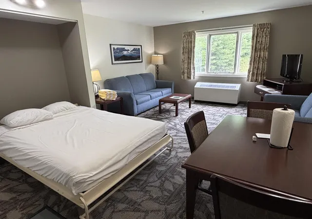 2nd image of 205 Grand Summit Dr #205, Bartlett, NH 03812 | MLS# 5098569