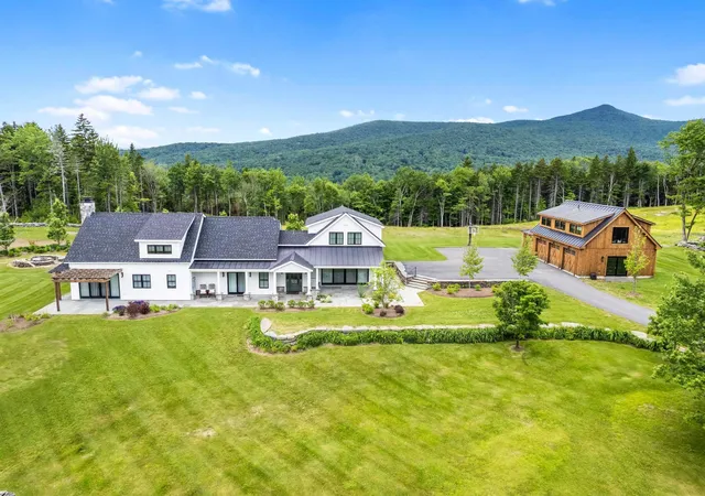 Homes for sale in Wilmington, VT | 88 Mann Rd, Wilmington, VT 05363 | MLS# 5098574