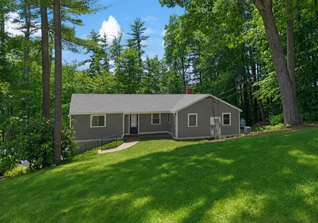 5th image of 480 Woodlawn Ridge Rd, Pembroke, NH 03275 | MLS# 5098590