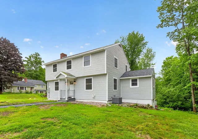 Homes for sale in Rochester, NH | 2 Sweetbriar Ln, Rochester, NH 03867 | MLS# 5098600