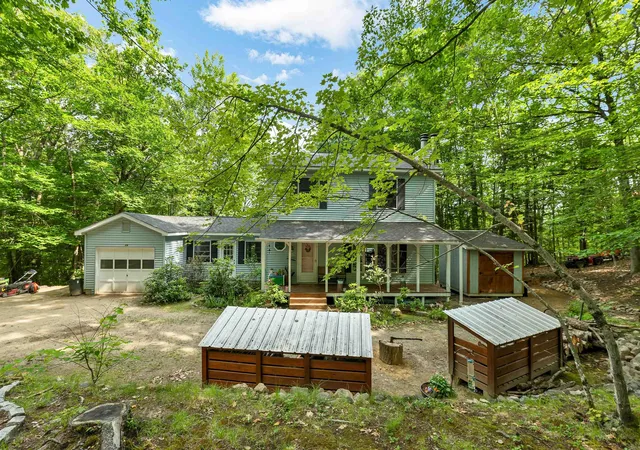 Homes for sale in Ashland, NH | 35 Highwoods Trl, Ashland, NH 03217 | MLS# 5098601
