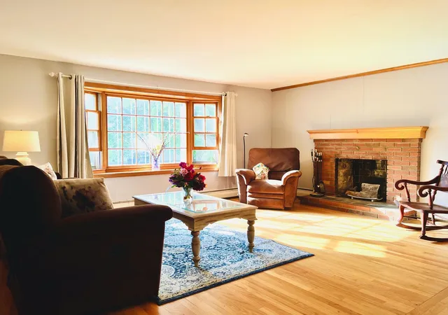 3rd image of 21 Elmwood Ave, Salem, NH 03079 | MLS# 5098605
