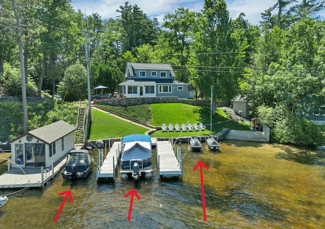 Homes for sale in Alton Bay, NH | 11 Farmington Rd, Alton Bay, NH 03810 | MLS# 5098629