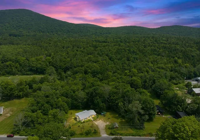 Homes for sale in Rumney, NH | 306 Stinson Lake Rd, Rumney, NH 03266 | MLS# 5098640