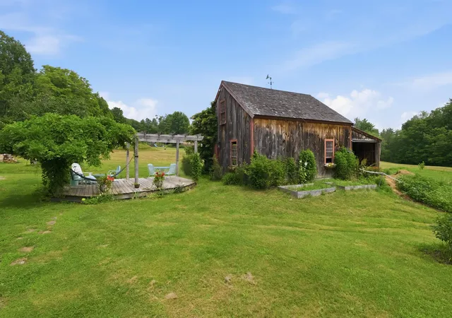 Homes for sale in Sanbornton, NH | 316 Hale Rd, Sanbornton, NH 03269 | MLS# 5098641