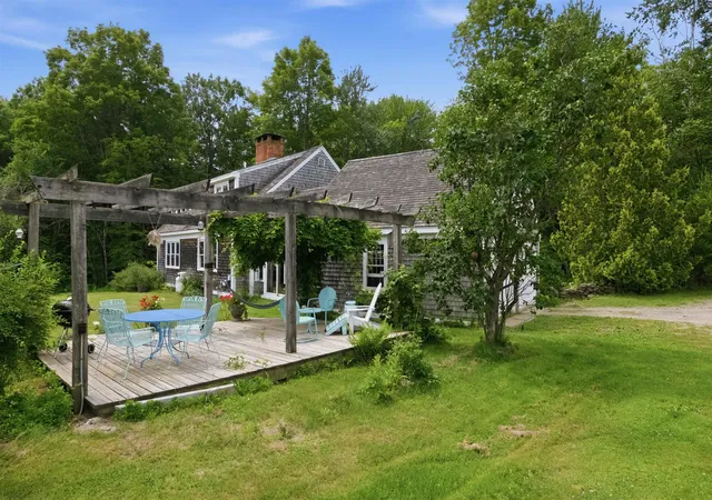 Homes for sale in Sanbornton, NH | 316 Hale Rd, Sanbornton, NH 03269 | MLS# 5098641