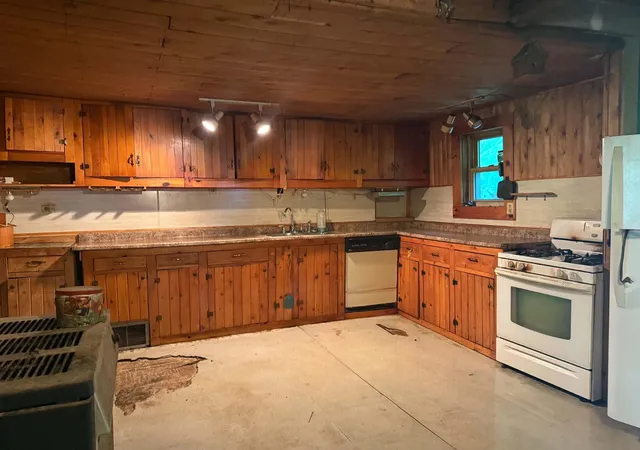 5th image of 13 Center Hill Rd, Albany, VT 05820 | MLS# 5098644