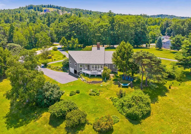 Homes for sale in Gilford, NH | 6 Beacon Hill Rd, Gilford, NH 03249 | MLS# 5098648