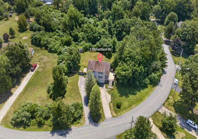 4th image of 5 Richardson Dr #R, Derry, NH 03038 | MLS# 5098652